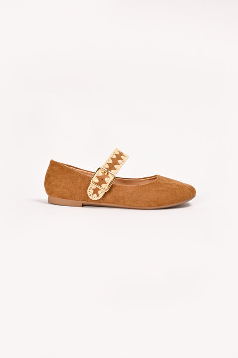 SUEDE PUMPS WITH EMBROIDERY DETAIL