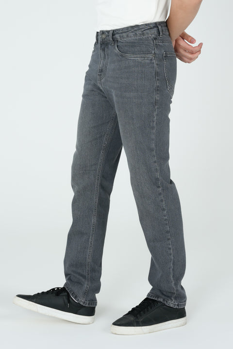 SLIM RELAXED FIT DENIM