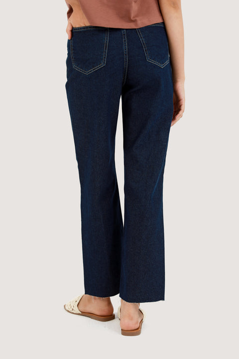 STRAIGHT FIT PLEATED DENIM