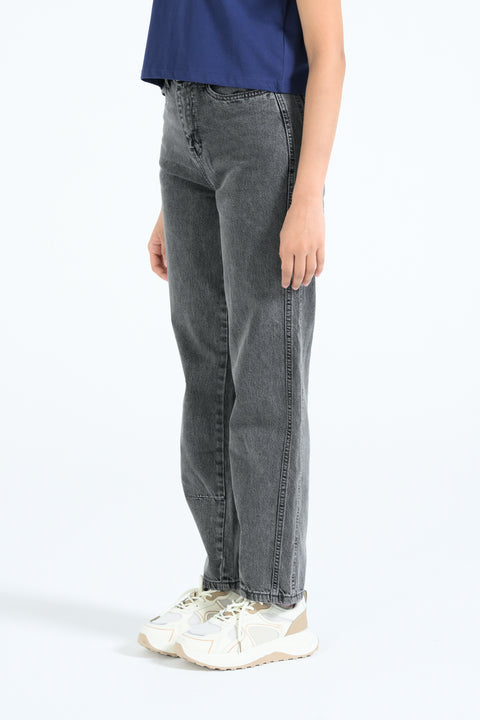BARREL FIT DENIM